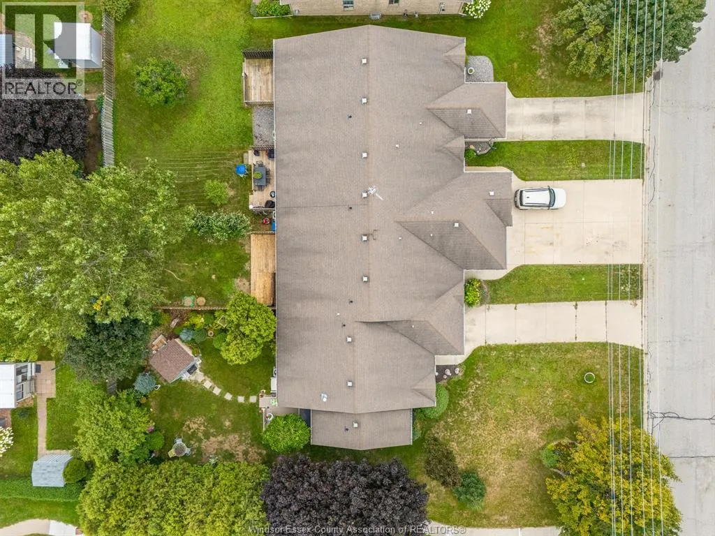 341 Rockport LANE