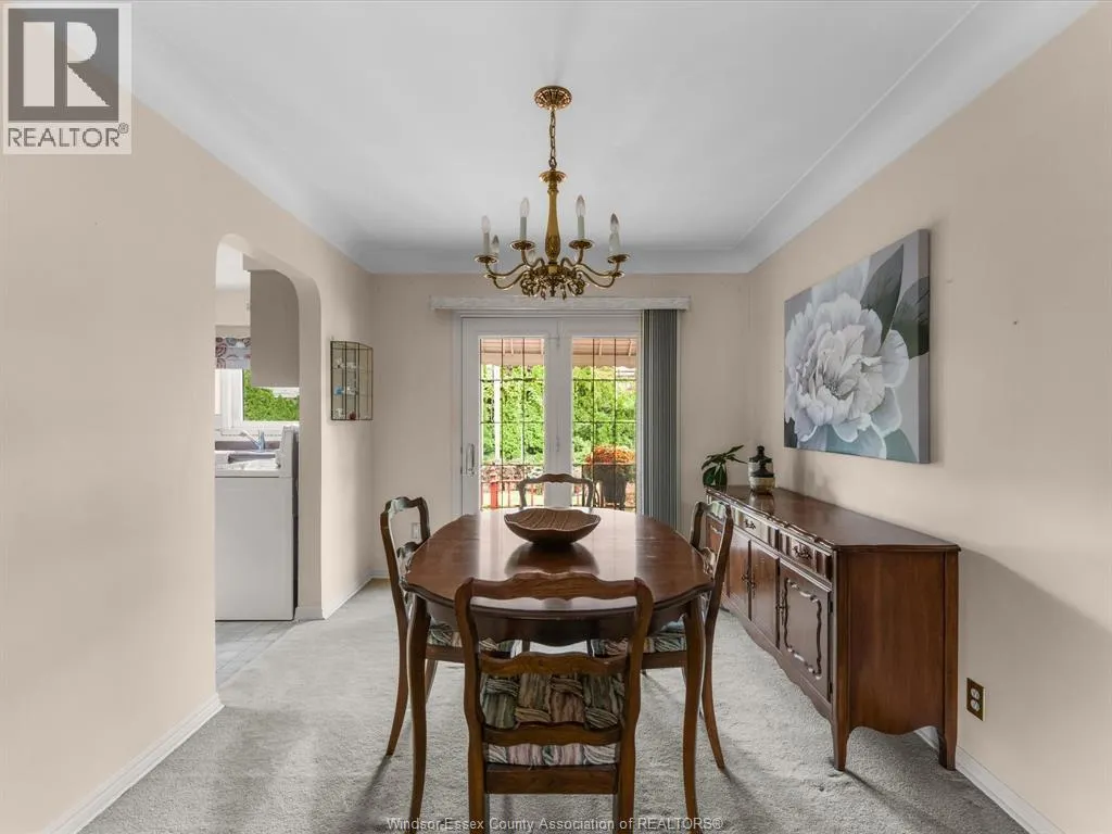 2566 Tourangeau ROAD
