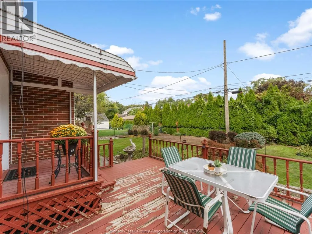 2566 Tourangeau ROAD
