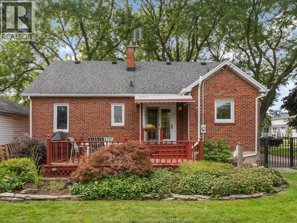 2566 Tourangeau ROAD