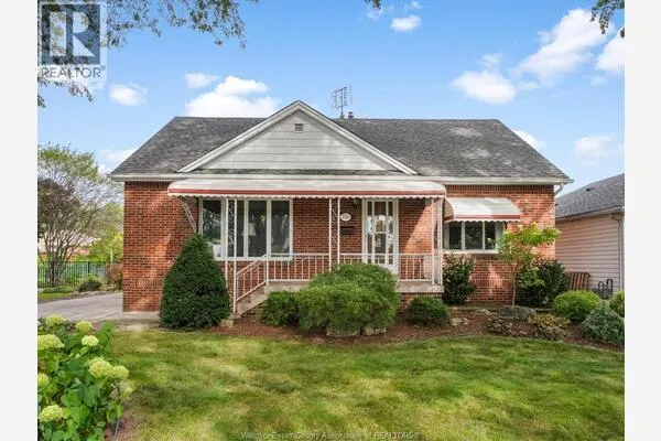 2566 Tourangeau ROAD
