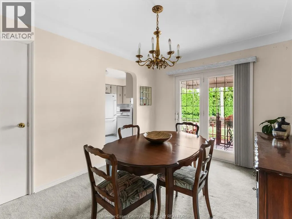 2566 Tourangeau ROAD