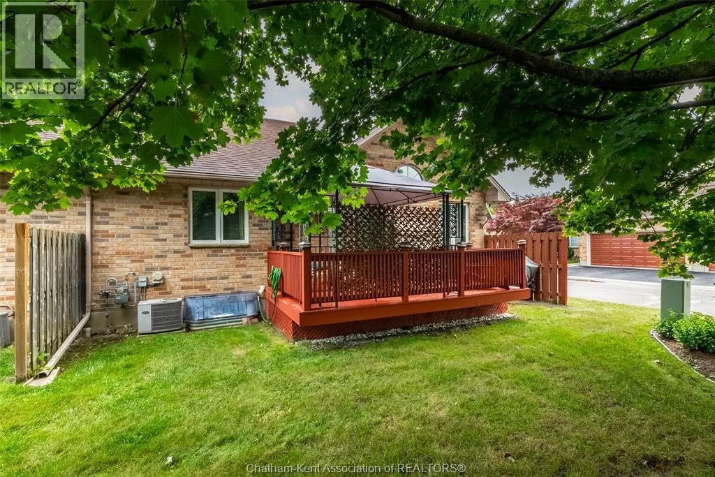 154 Semenyn AVENUE Unit# 24
