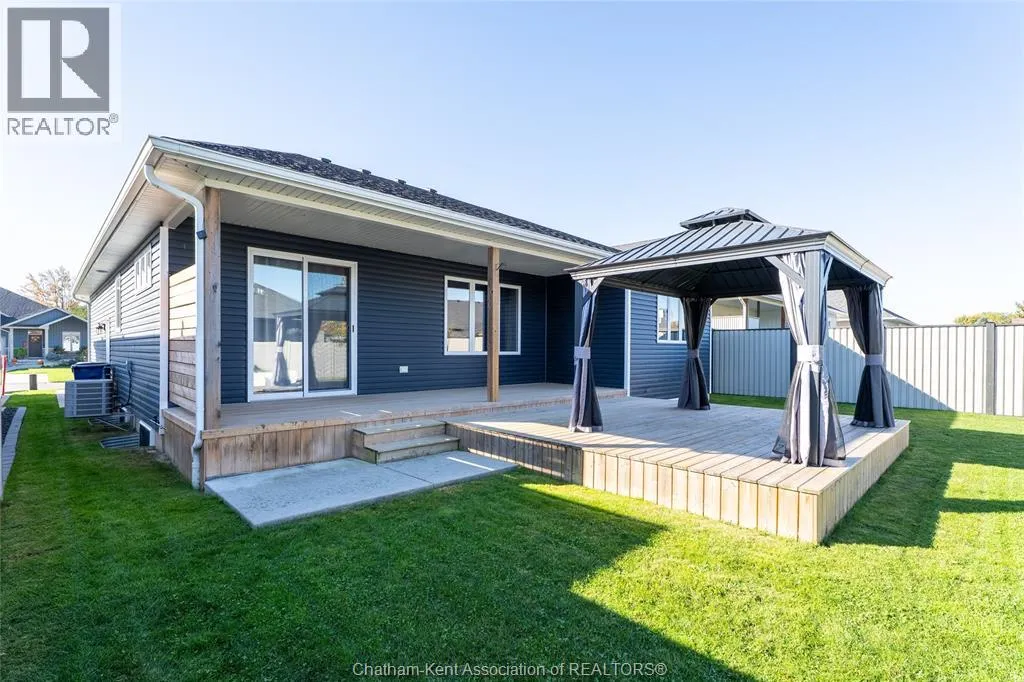 308 DAVIES STREET East