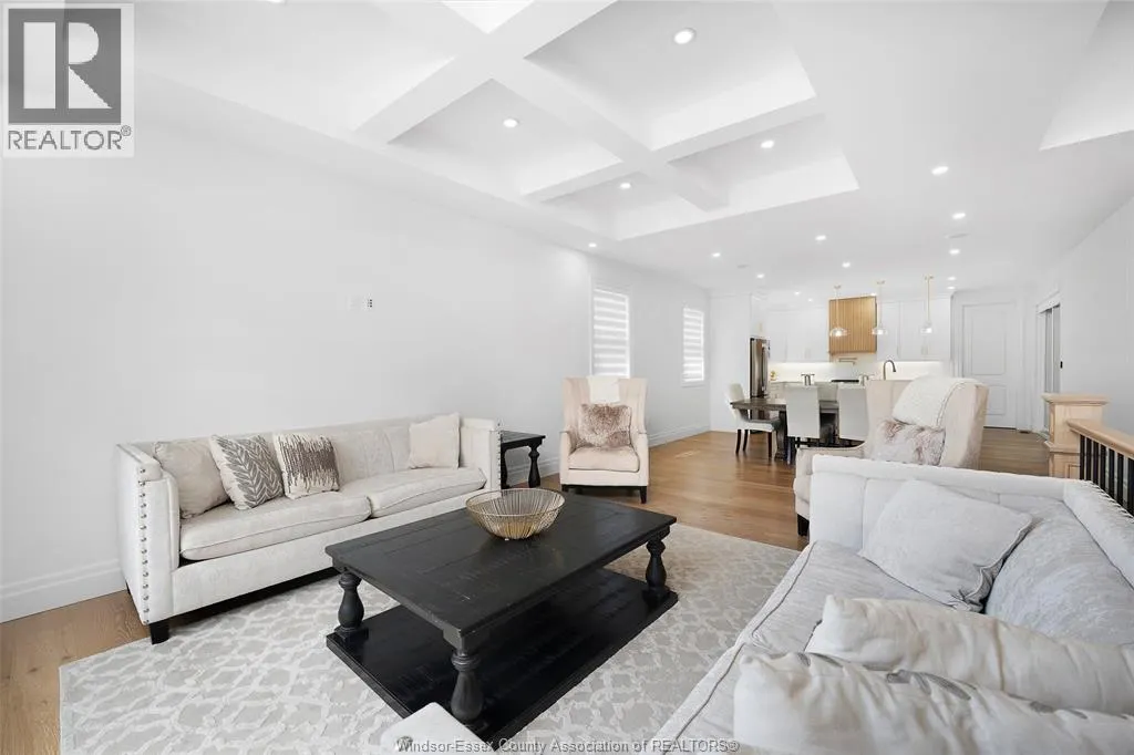 3838 RONALD AVE
