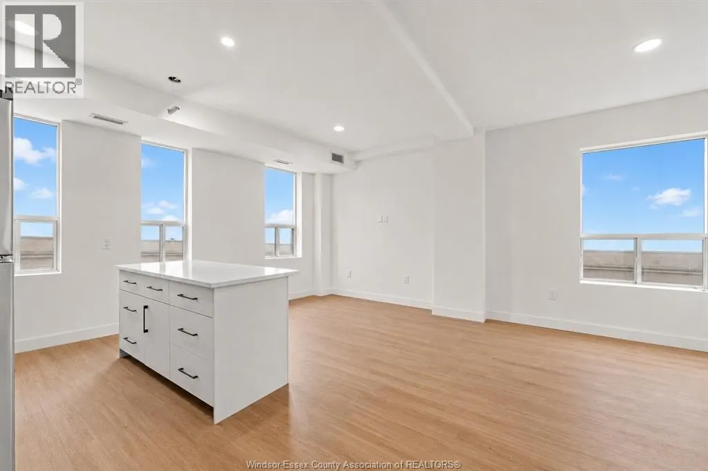 267 PELISSIER STREET Unit# 501