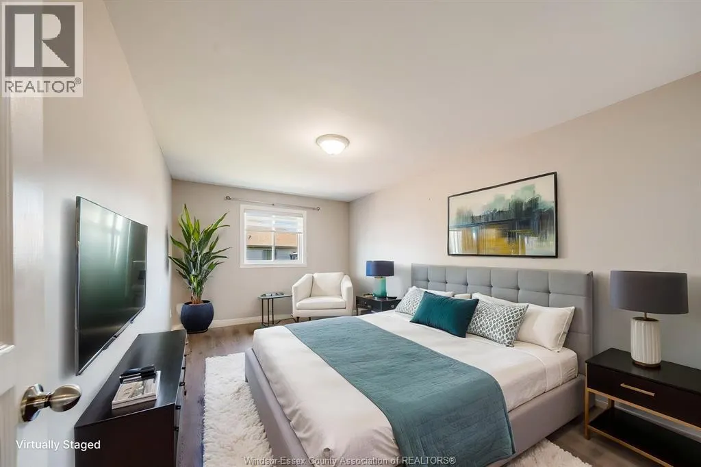 11916 BOULDER CRESCENT