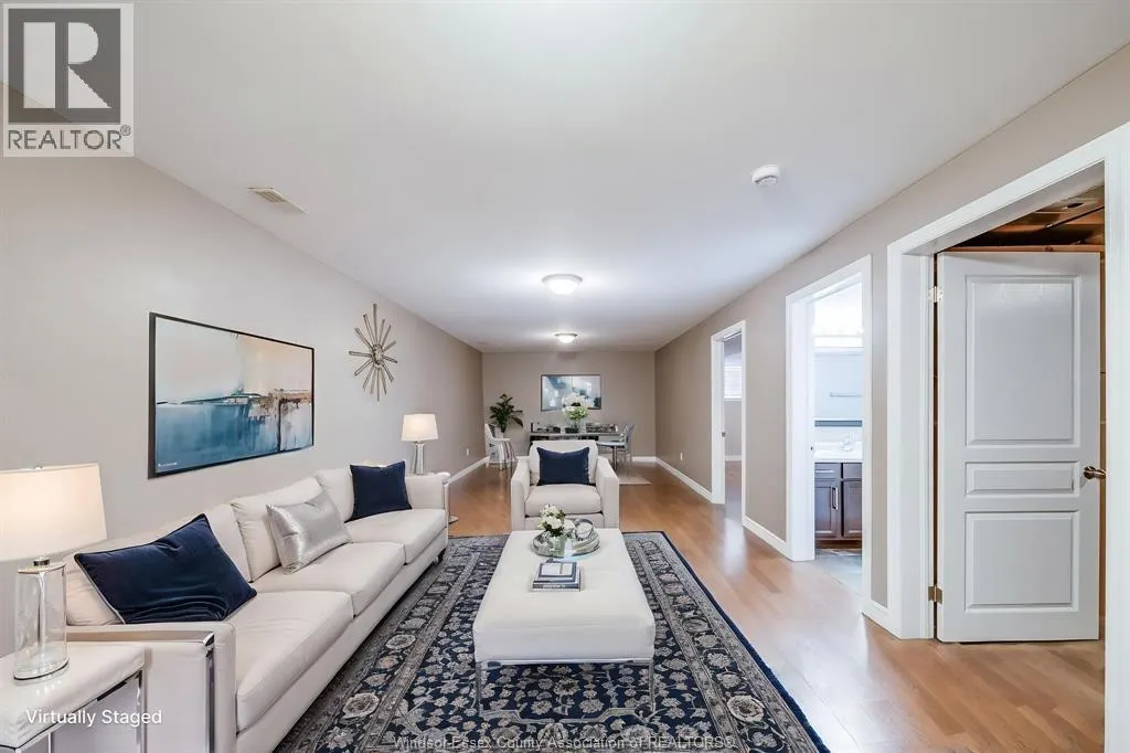 11916 BOULDER CRESCENT