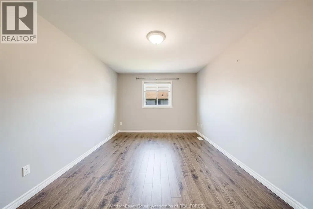 11916 BOULDER CRESCENT