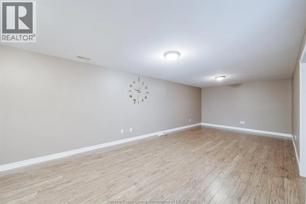 11916 BOULDER CRESCENT