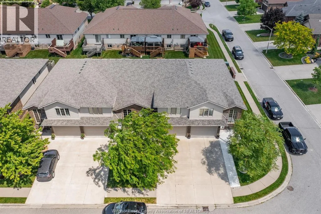 11916 BOULDER CRESCENT