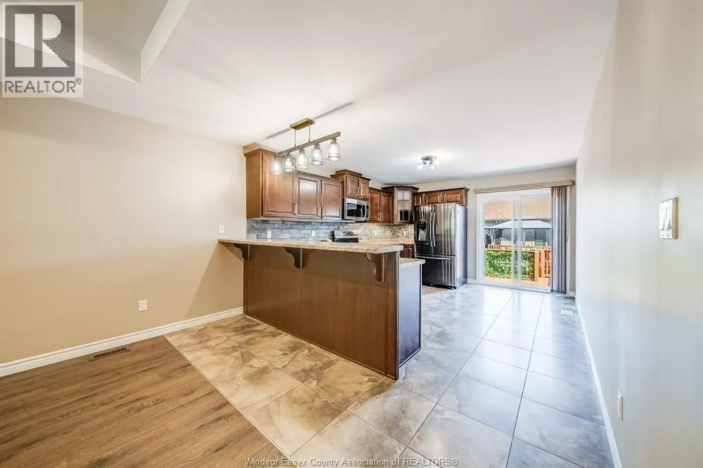 11916 BOULDER CRESCENT