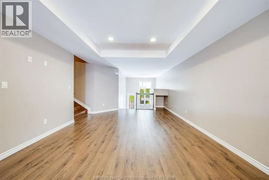11916 BOULDER CRESCENT