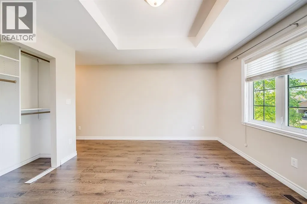 11916 BOULDER CRESCENT