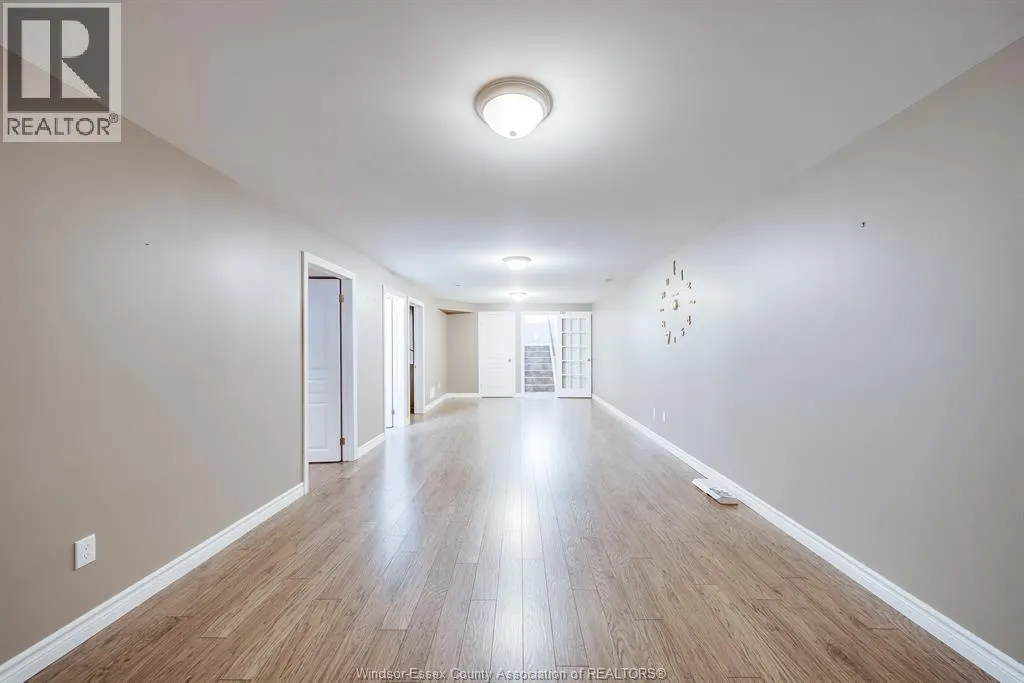 11916 BOULDER CRESCENT