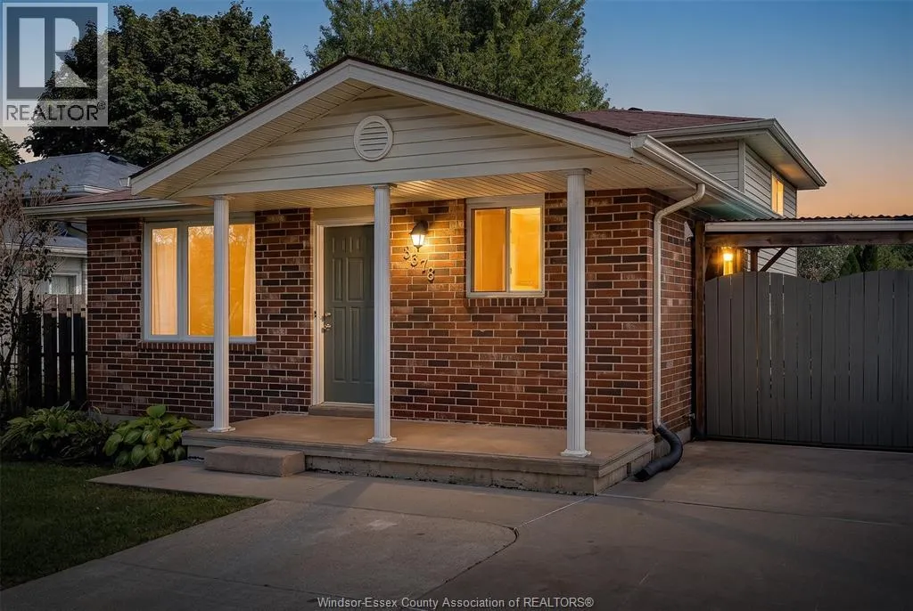3378 CANDLEWOOD CRESCENT