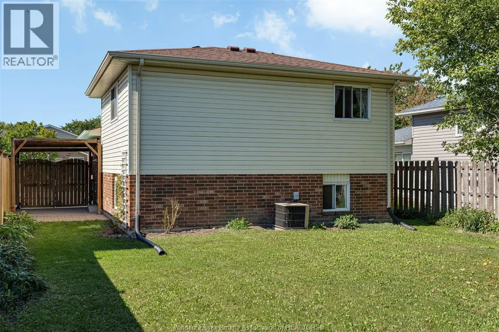 3378 CANDLEWOOD CRESCENT