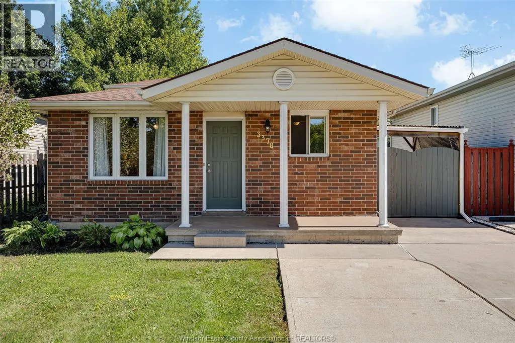 3378 CANDLEWOOD CRESCENT
