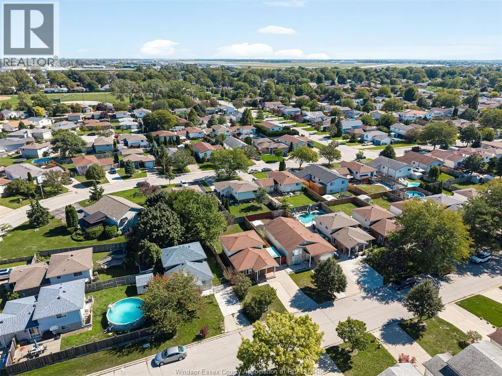 3378 CANDLEWOOD CRESCENT