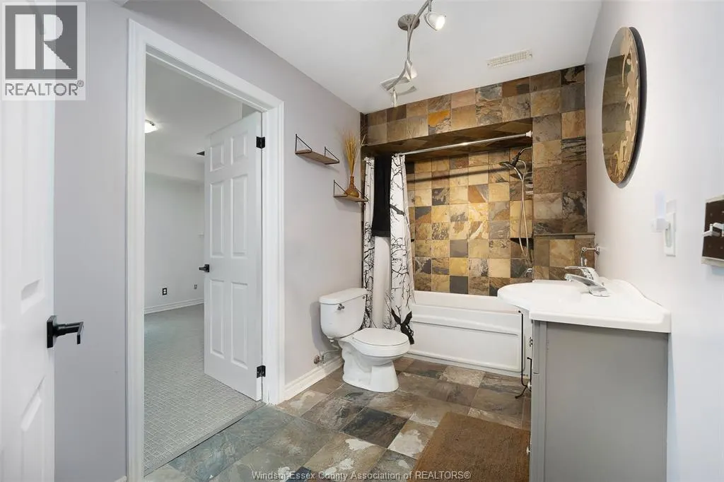3620 SHINGLECREEK COURT