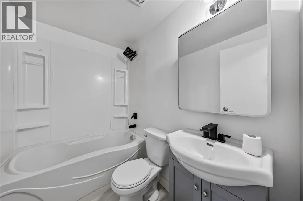 27 TURNER DRIVE Unit# 25