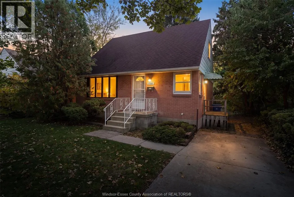 2567 KILDARE ROAD