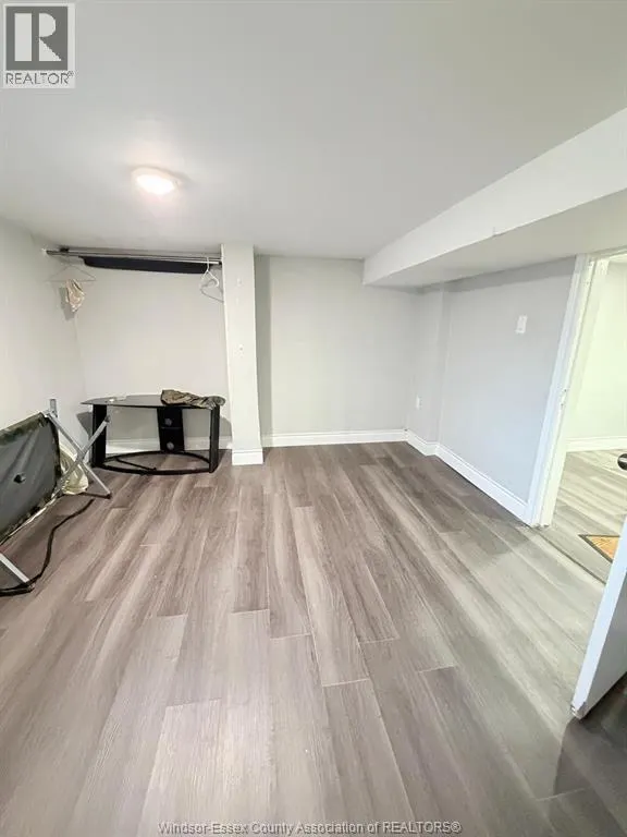 1889 UNIVERSITY AVENUE West Unit# LOWER