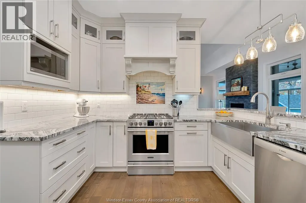295 CRYSTAL BAY DRIVE