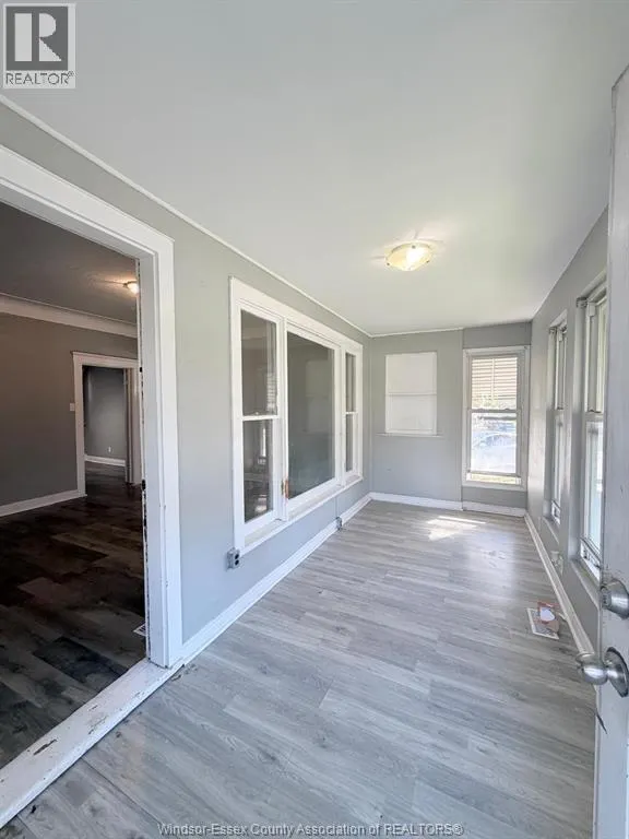 1889 UNIVERSITY AVENUE West Unit# 2