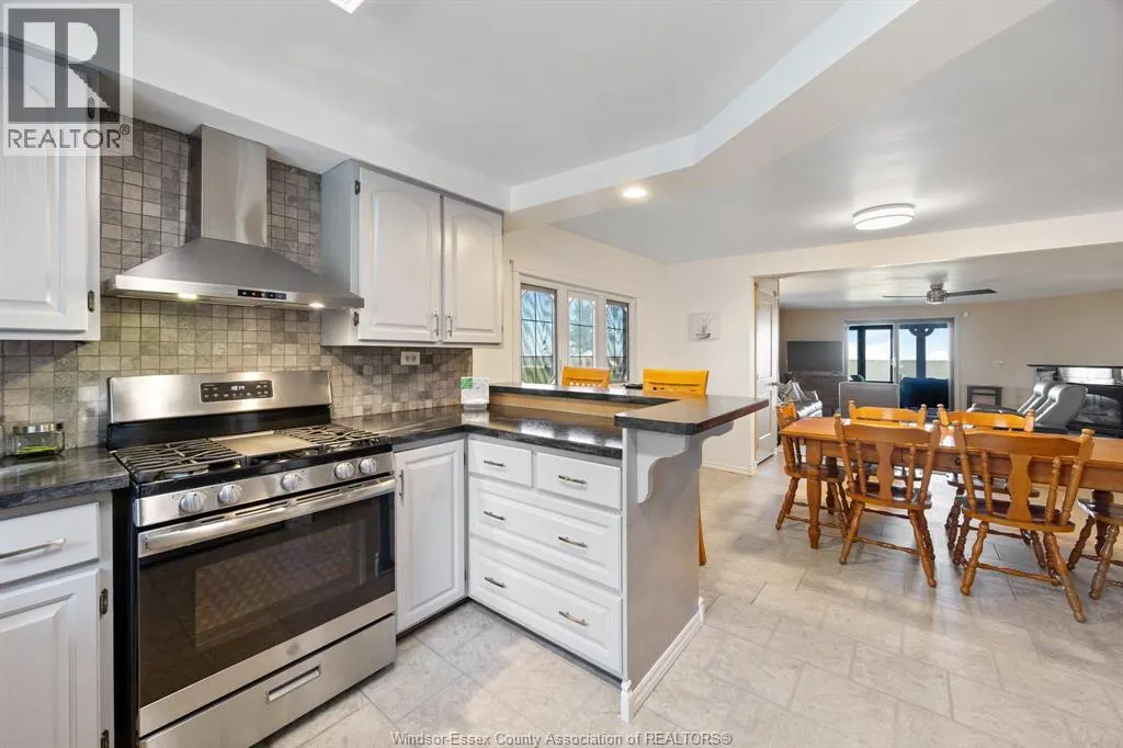 10780 ST. CLAIR ROAD