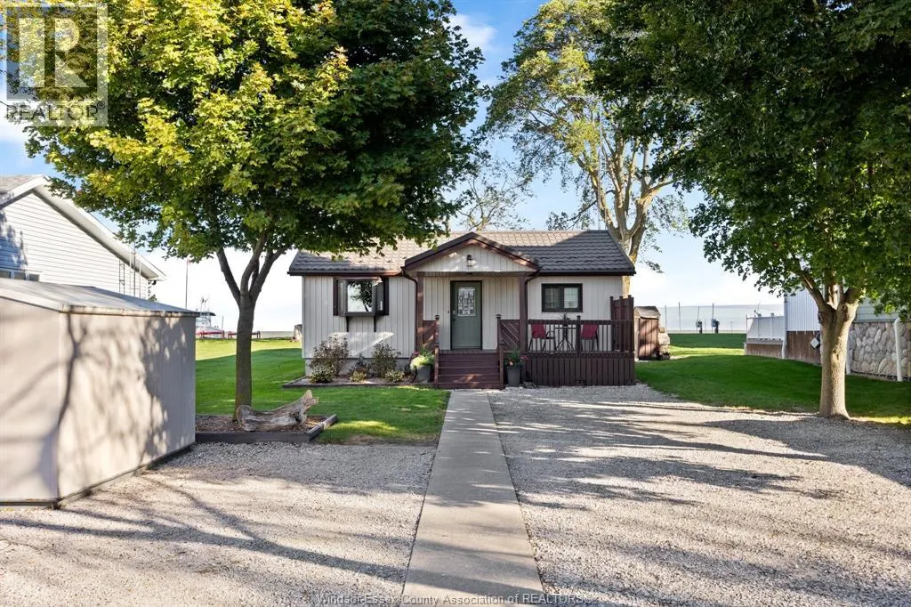 10780 ST. CLAIR ROAD