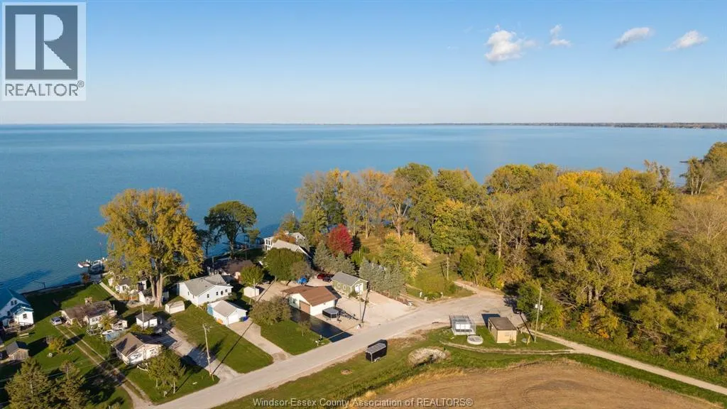 10780 ST. CLAIR ROAD