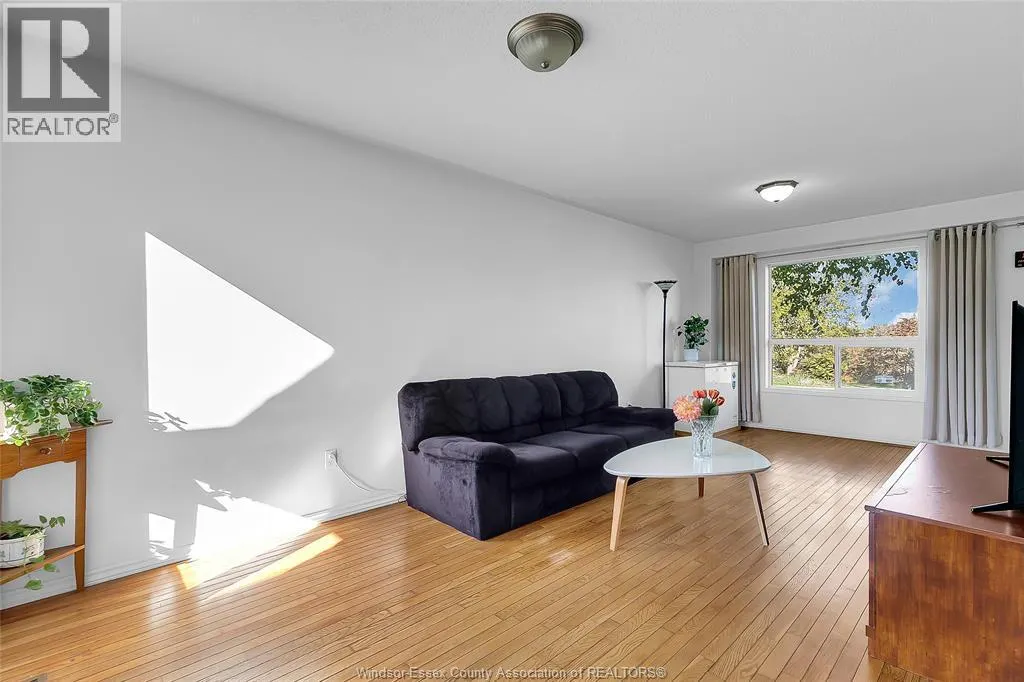 948 LEMONWOOD