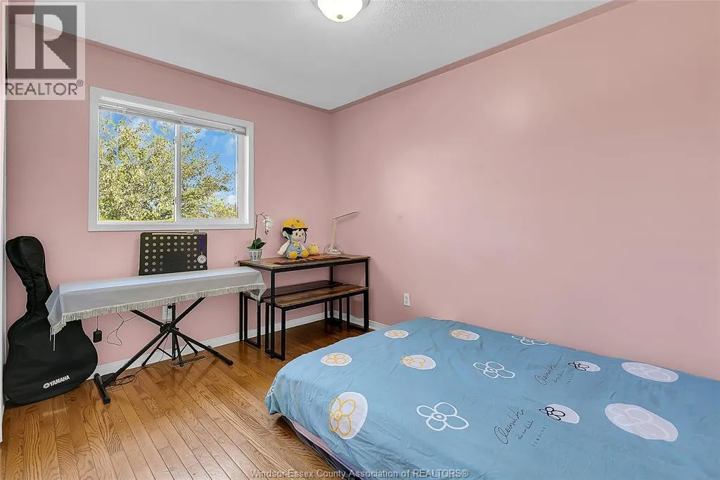 948 LEMONWOOD