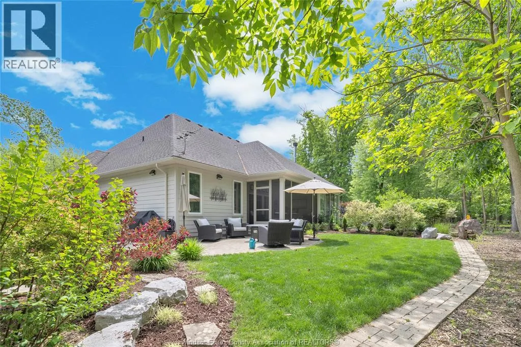 57 RED OAK CRESCENT