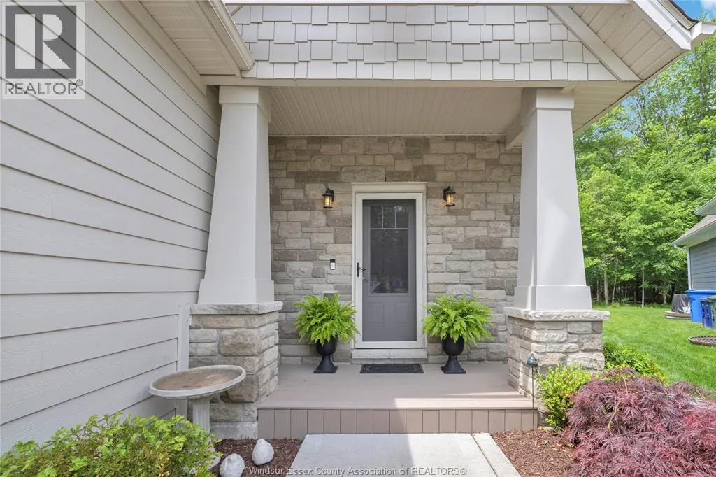 57 RED OAK CRESCENT