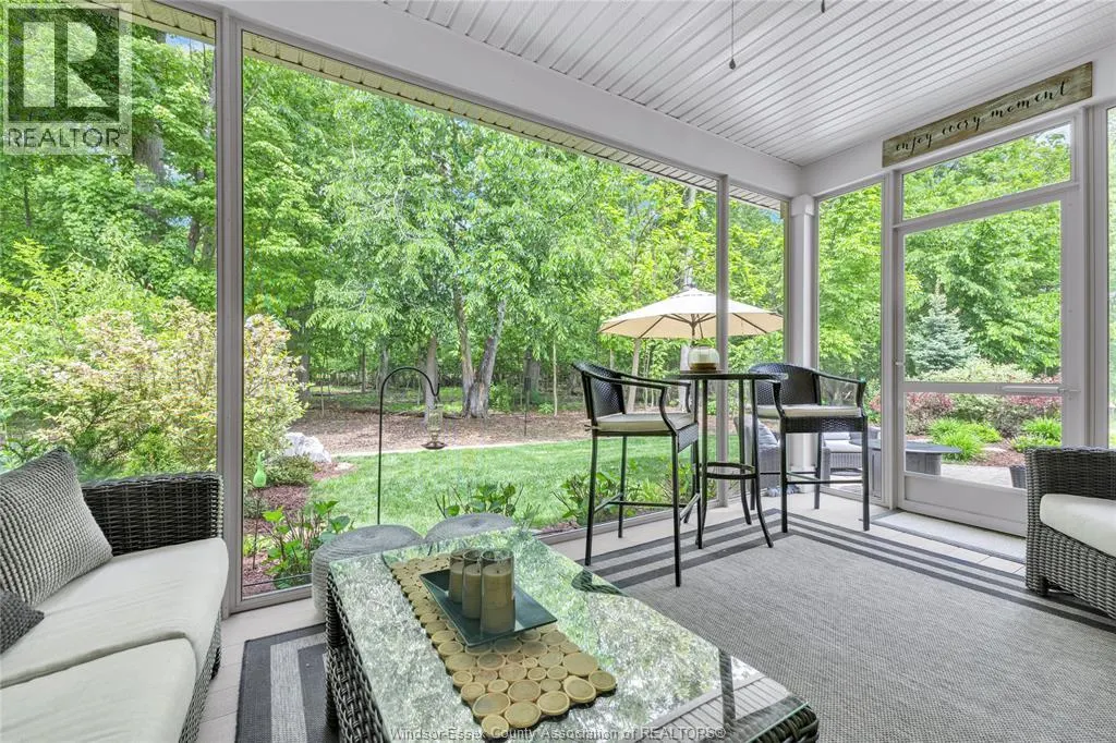 57 RED OAK CRESCENT