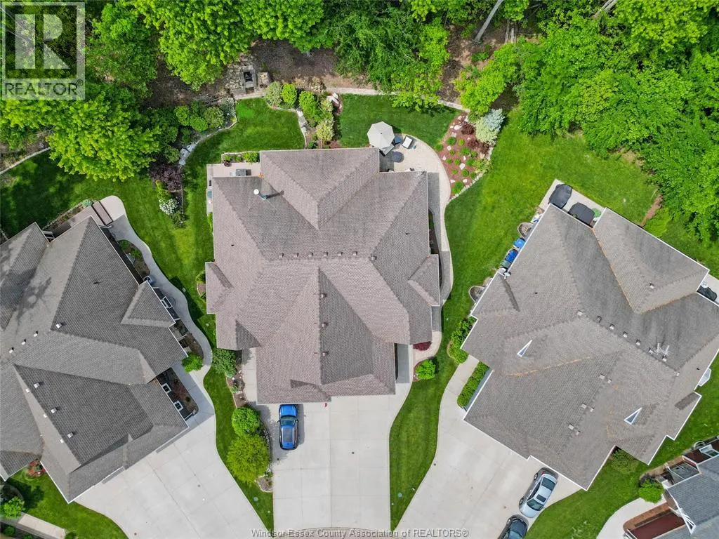 57 RED OAK CRESCENT