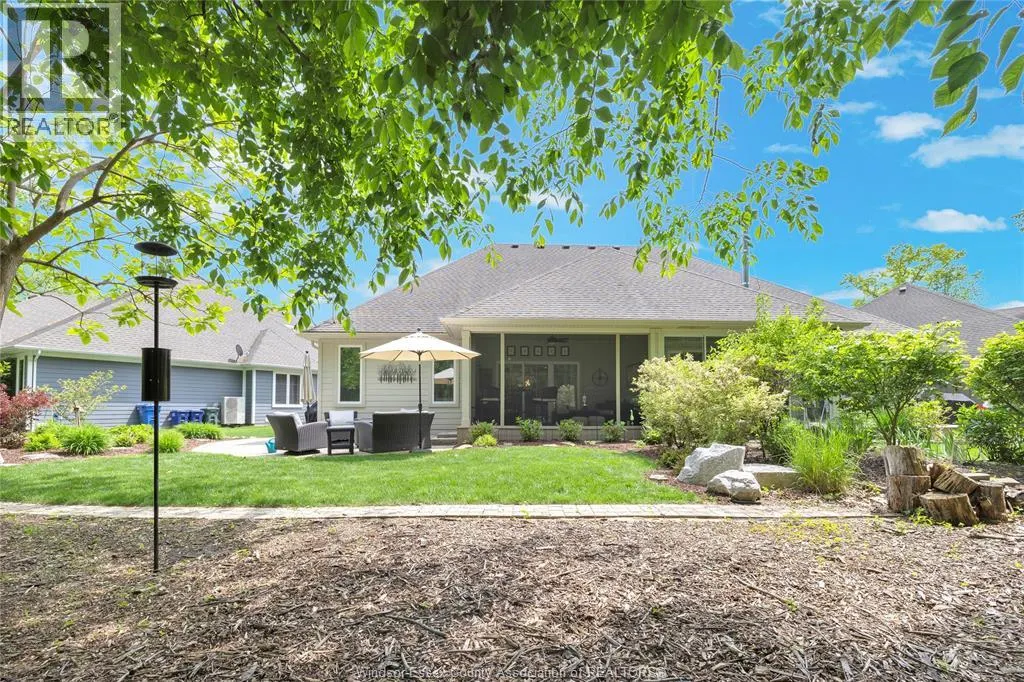 57 RED OAK CRESCENT