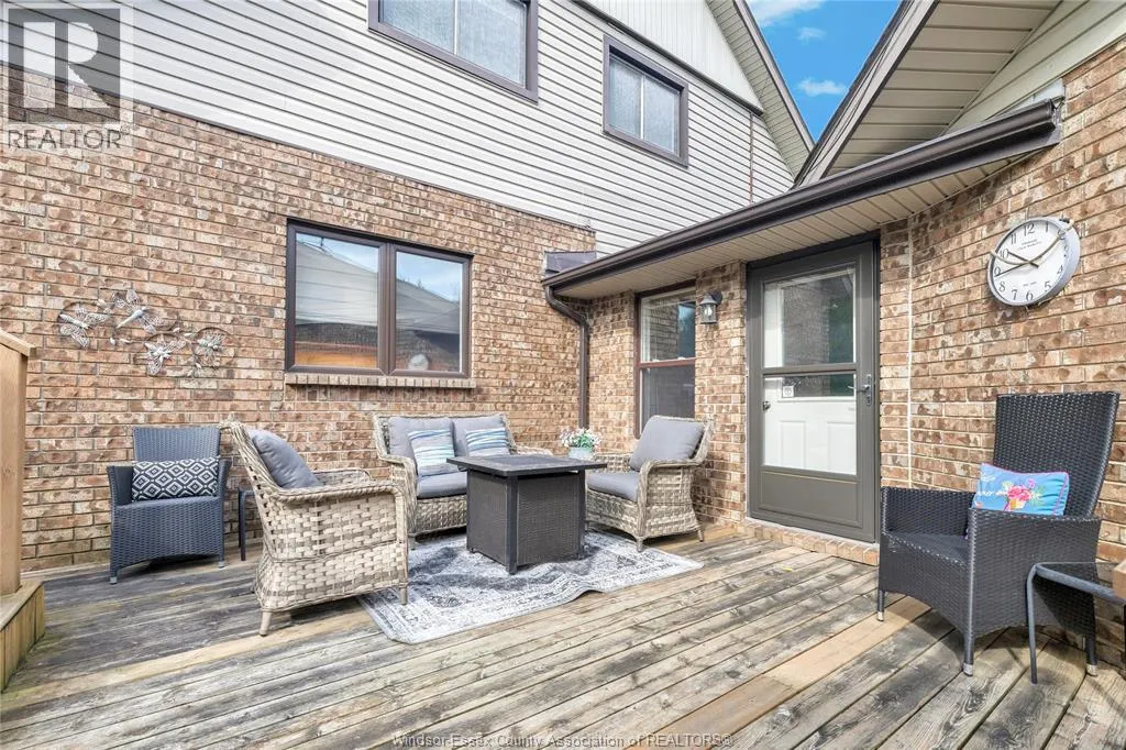 106 Seymour PLACE