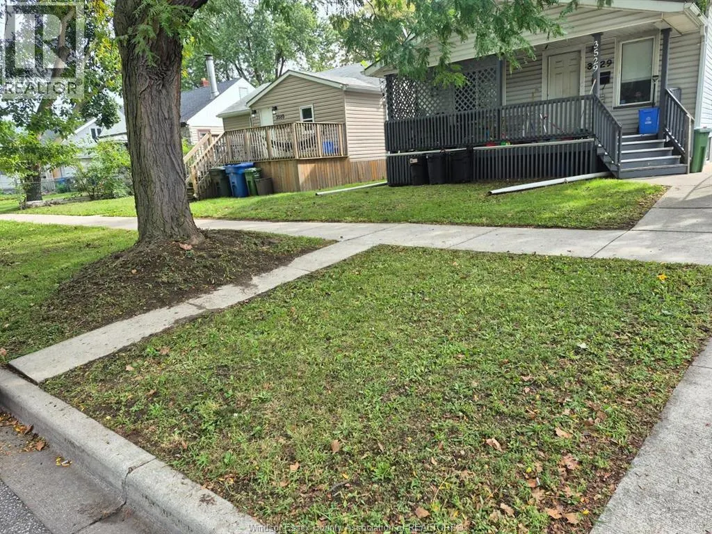 3529 QUEEN STREET Unit# 2