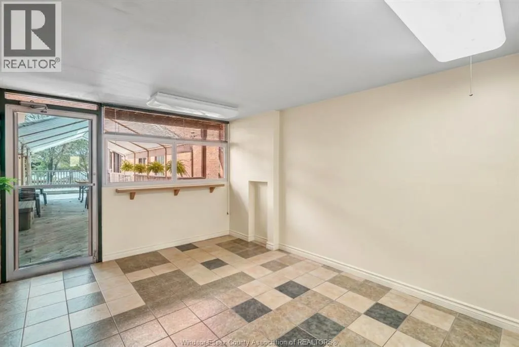 256 DALHOUSIE STREET