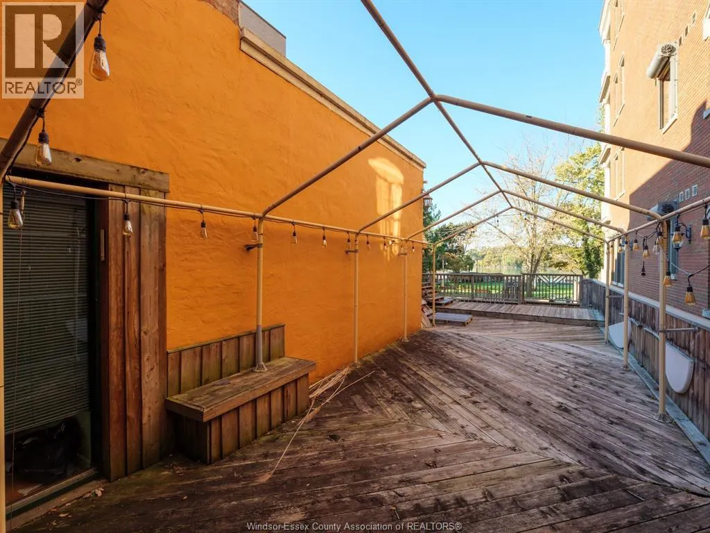 256 DALHOUSIE STREET