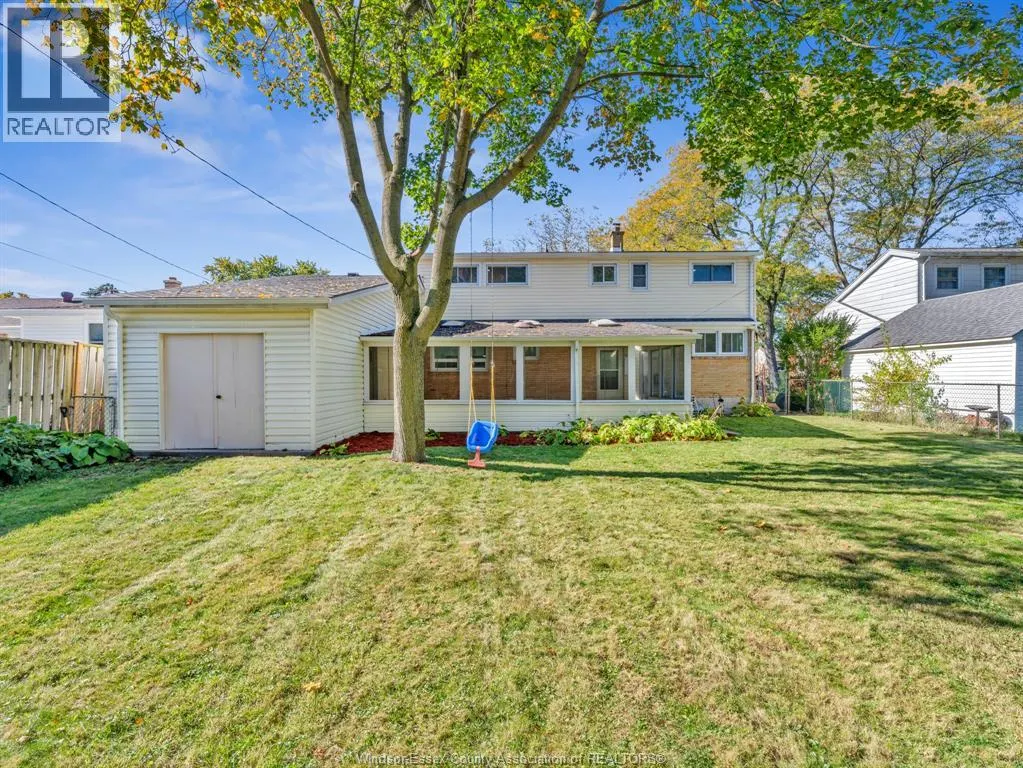 3518 WOODLAND AVENUE