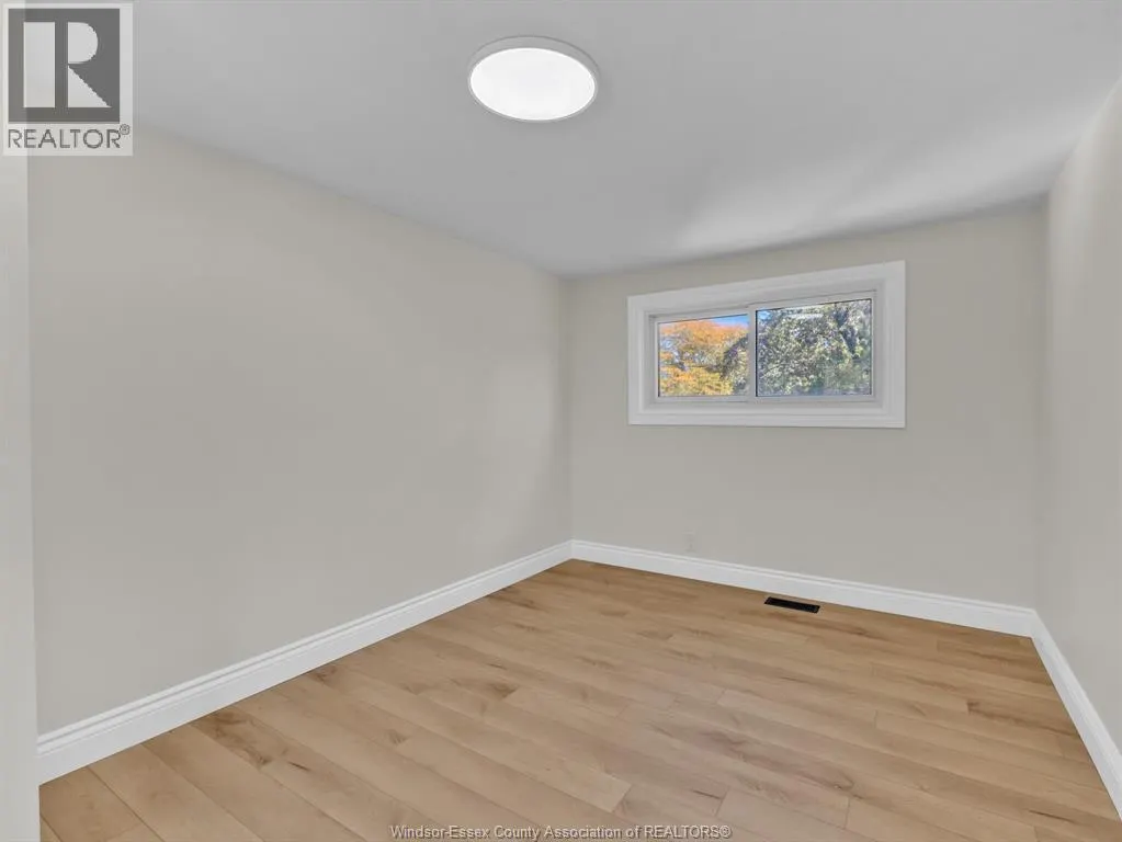 3518 WOODLAND AVENUE