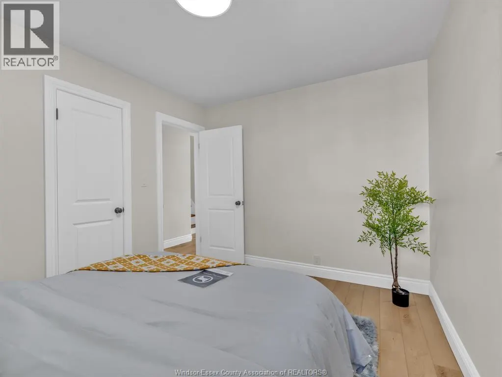 3518 WOODLAND AVENUE