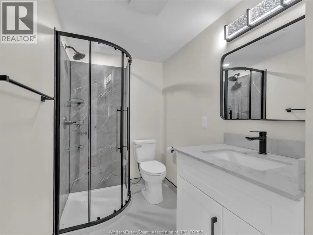 3518 WOODLAND AVENUE