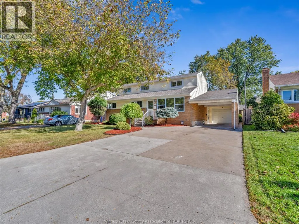 3518 WOODLAND AVENUE