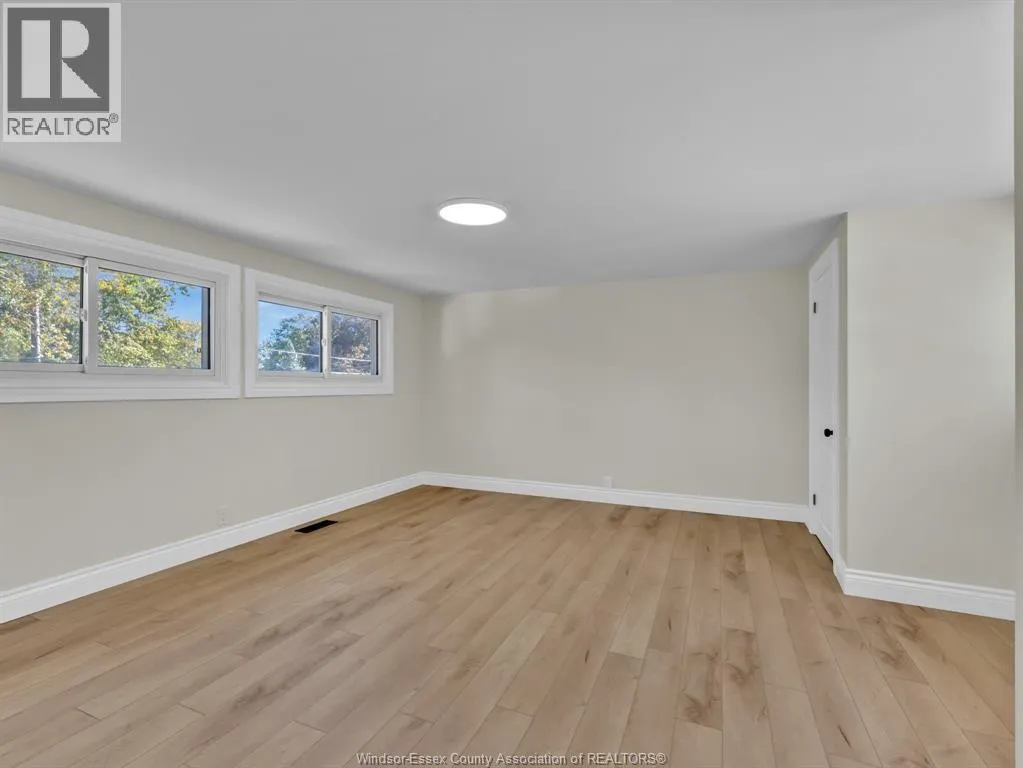 3518 WOODLAND AVENUE
