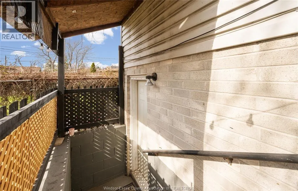 1537 LANGLOIS AVENUE Unit# LOWER